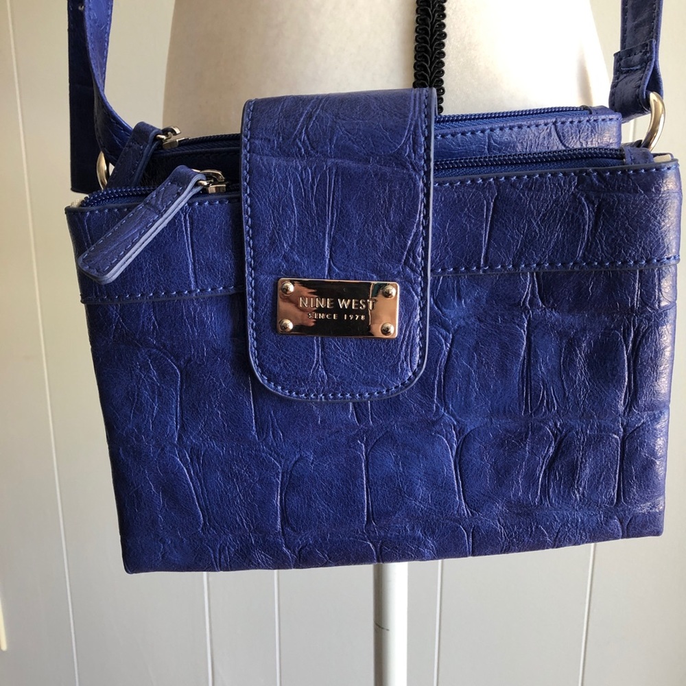 Nine West blue faux leather crossbody bag NWOT